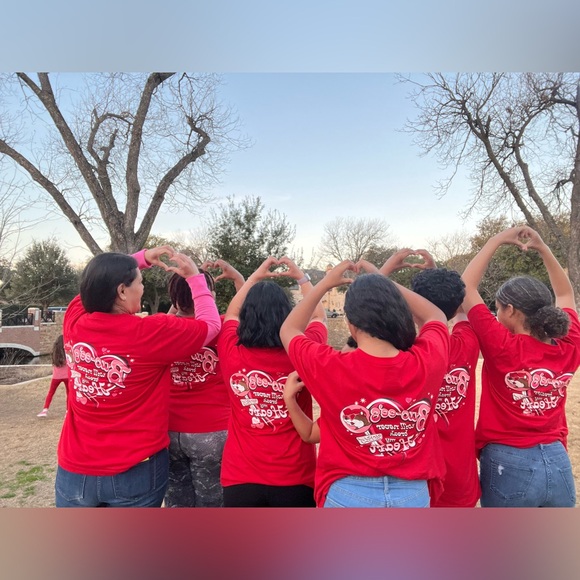 Meet your Posher, Val in TX - Picture 5 of 14